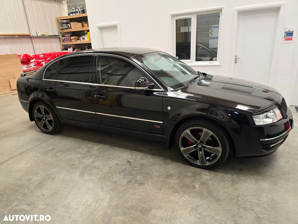 Skoda Superb 2.0 TDI DPF Elegance - 39