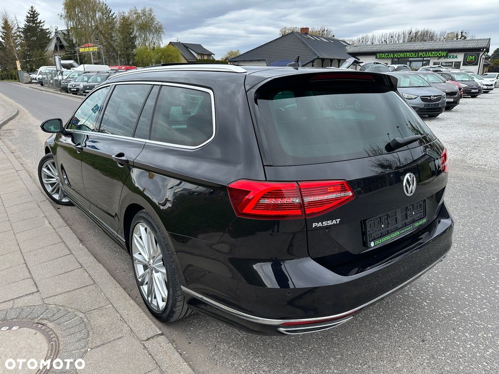Volkswagen Passat 2.0 TDI SCR DSG Comfortline - 4