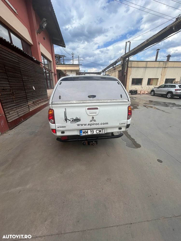 Mitsubishi L200 - 2