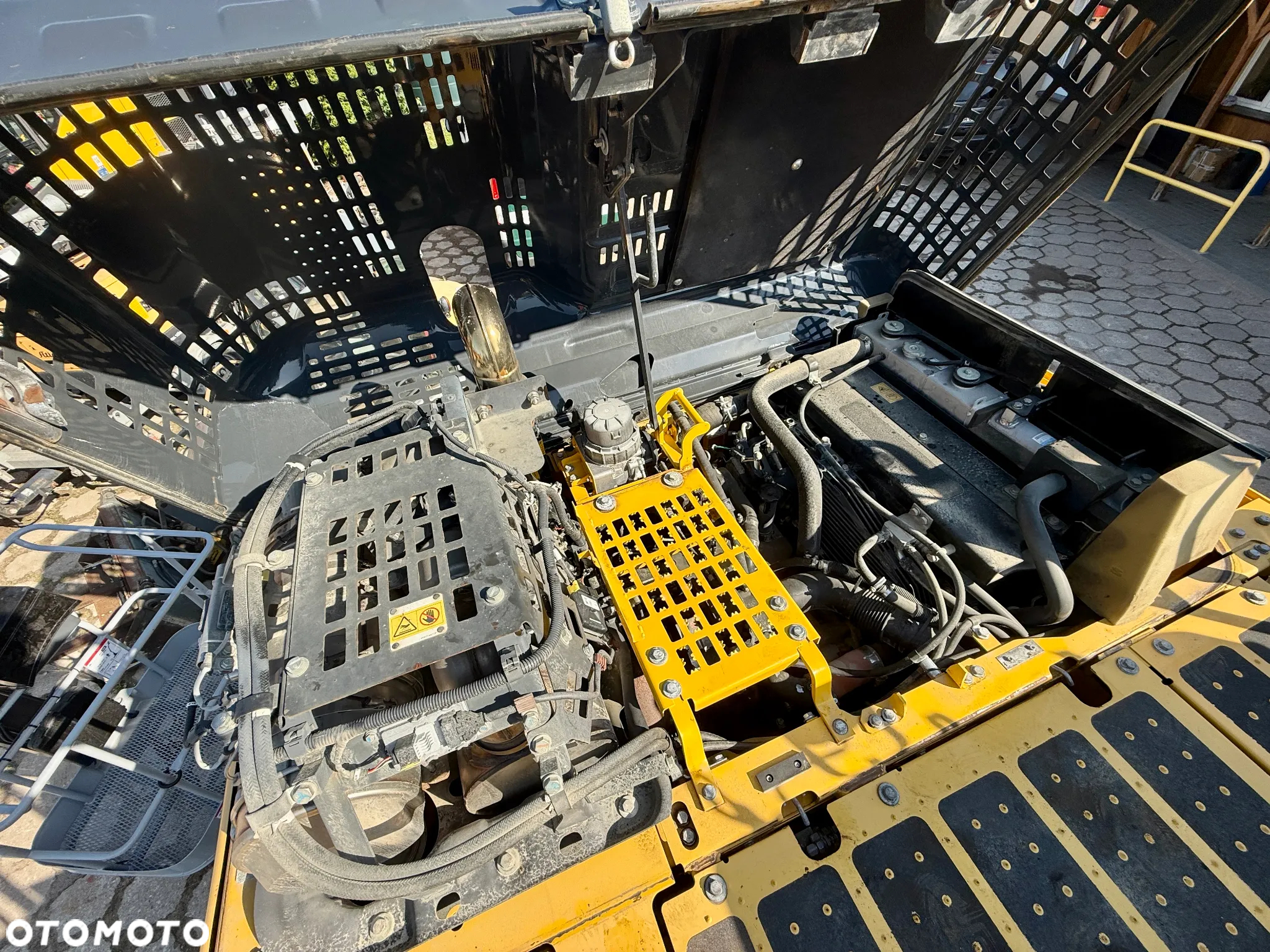 Komatsu koparka gąsienicowa PC210 PC210LC-11 głowica z szczypcami ENGCON 2 łyżki 3900h 2018 webasto centralne smarowanie - 12