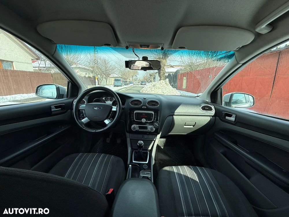 Ford Focus 1.8 TDCI Trend - 9