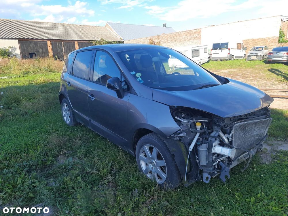 Renault Scenic 1.5 dCi Intens - 1