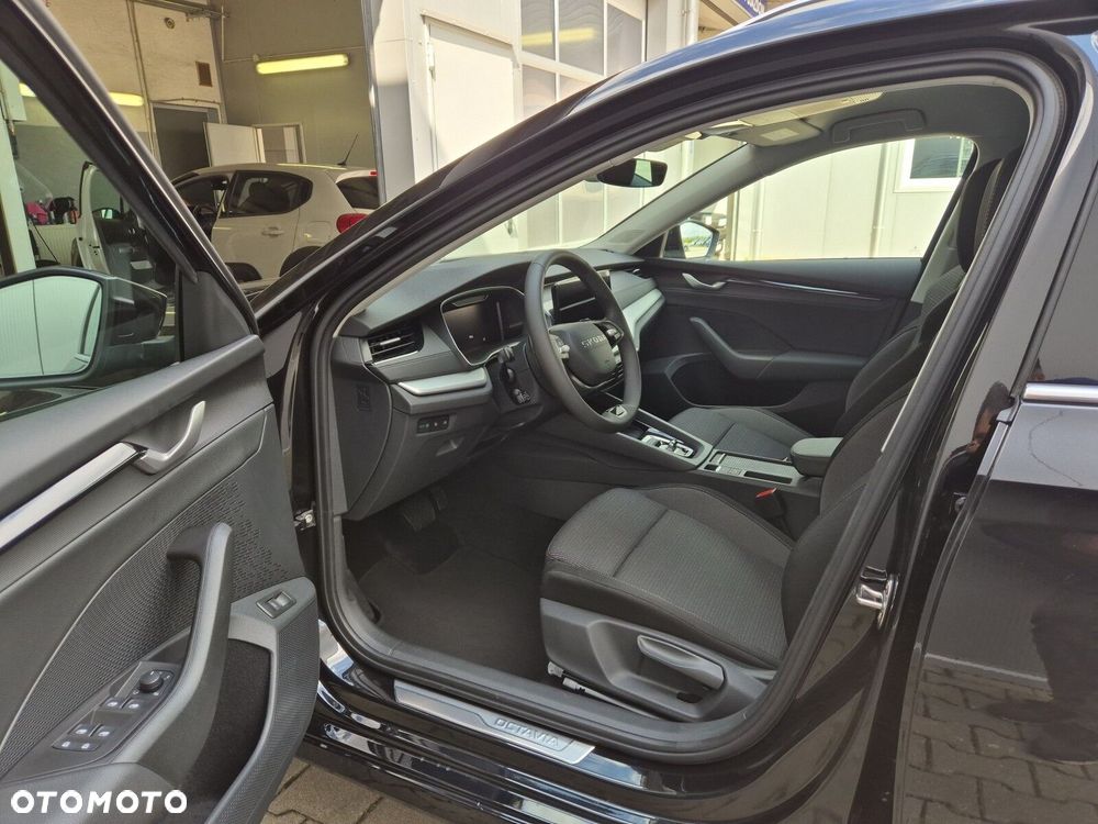 Skoda Octavia 2.0 TSI Drive Selection 4x4 DSG - 14