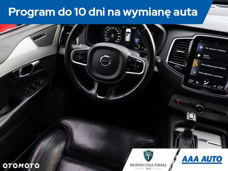 Volvo XC 90 - 8