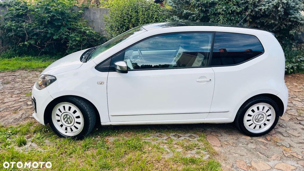 Volkswagen up! - 23