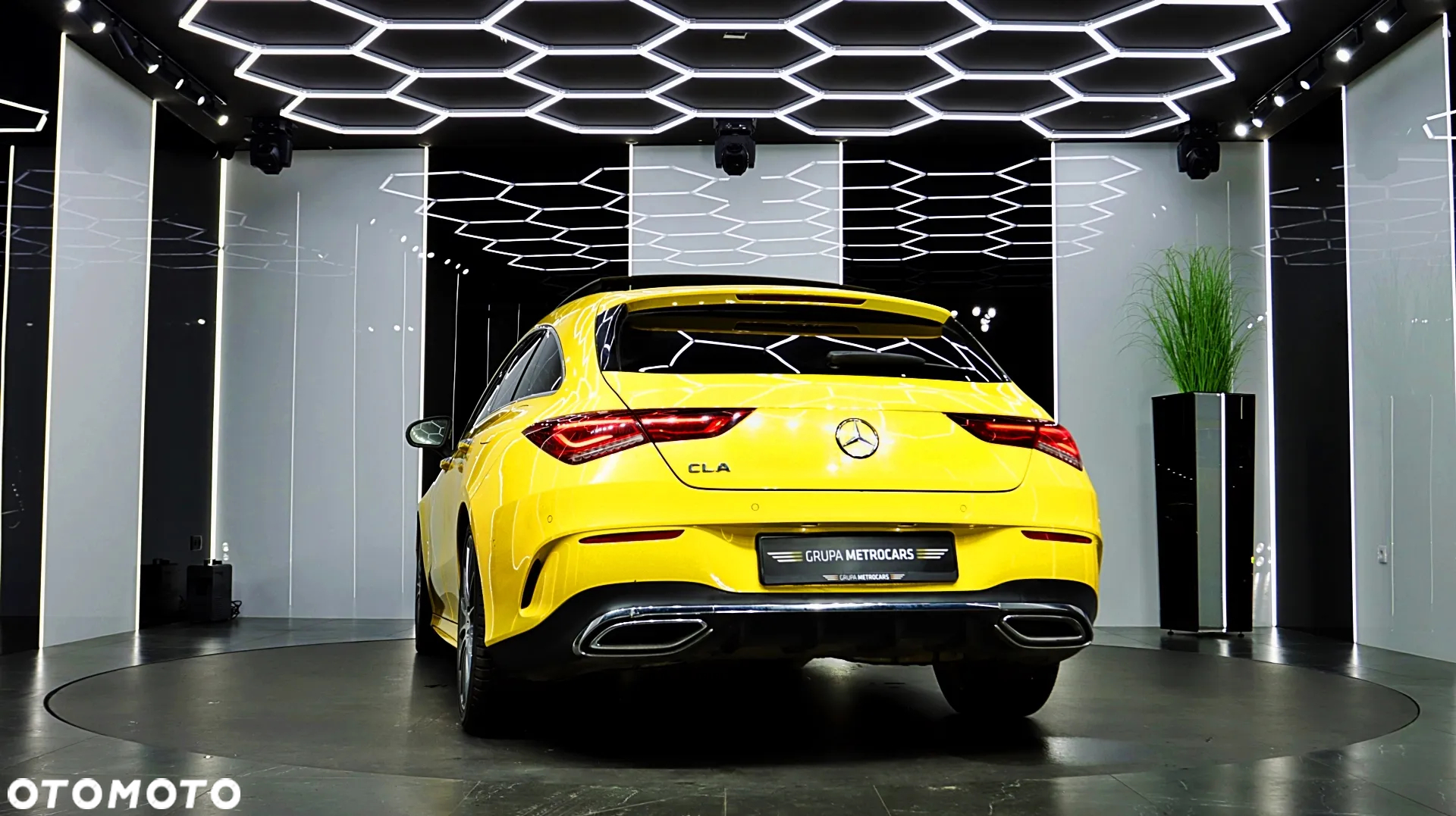 Mercedes-Benz CLA 200 AMG Line 7G-DCT - 9