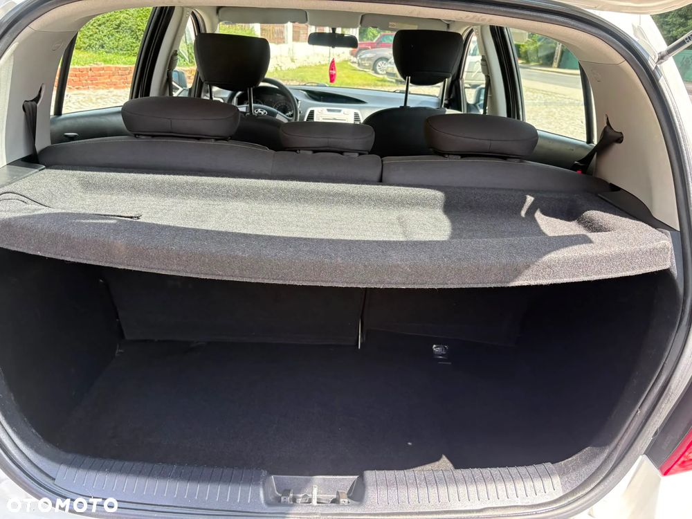 Hyundai i20 1.2 Edition Plus - 13