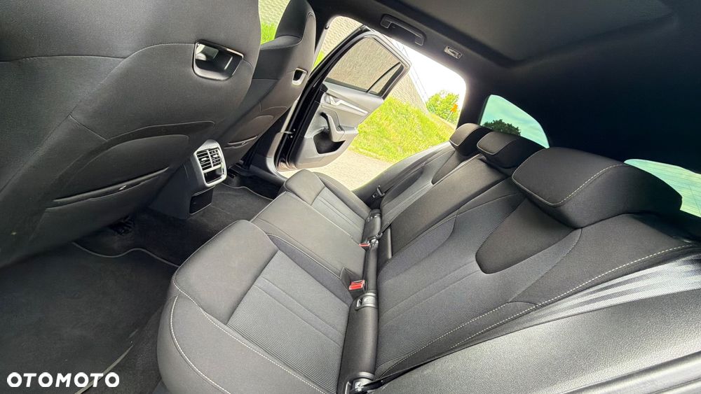 Skoda Octavia 2.0 TDI DSG Edition - 7