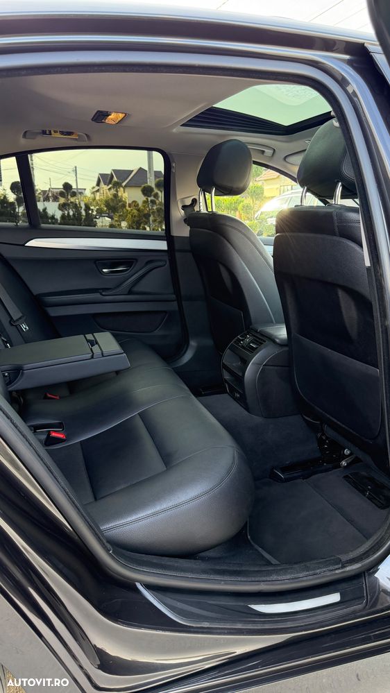 BMW Seria 5 520d AT - 8