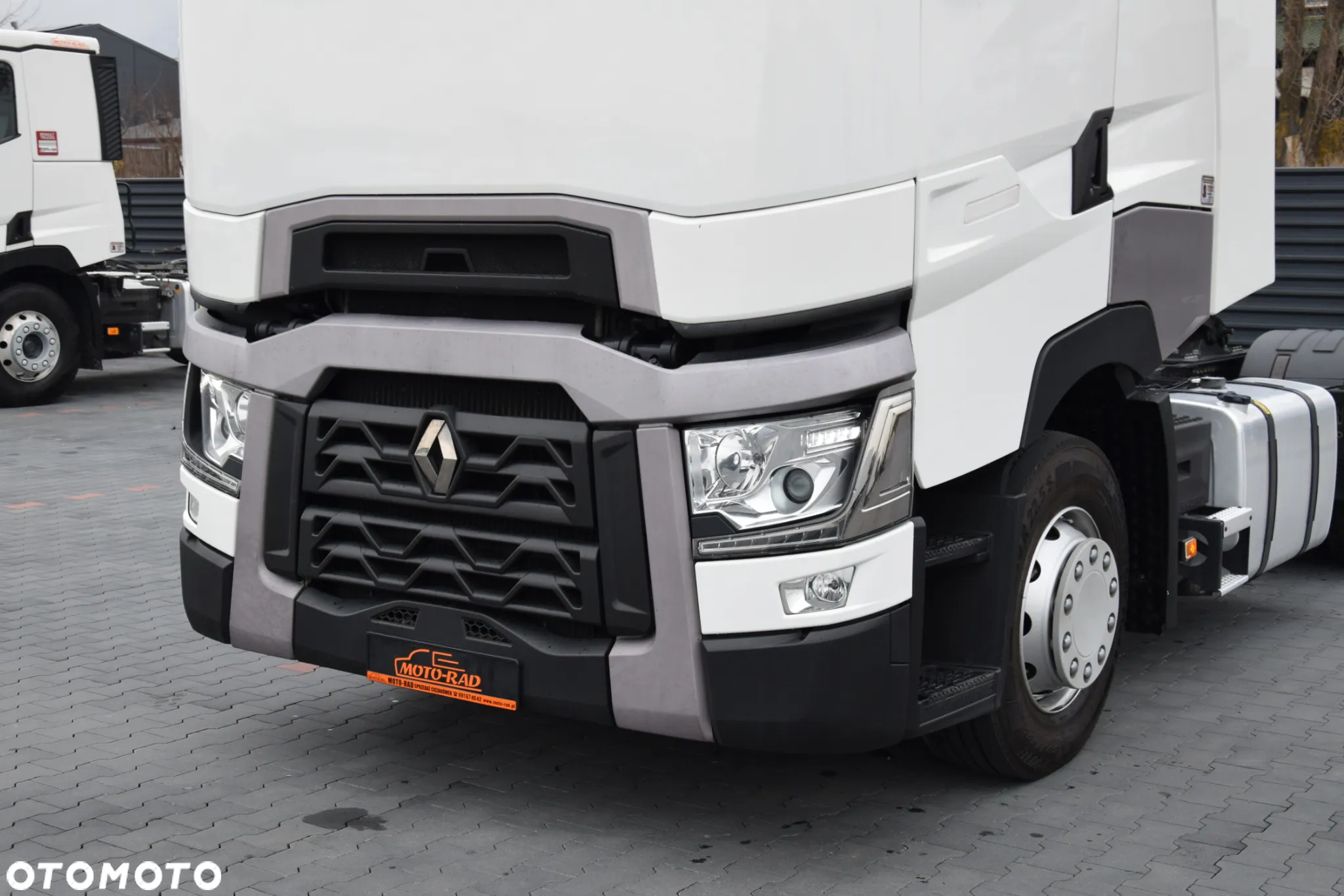 Renault T520 COMFORT / KLIMATYZACJA POSTOJOWA / ACC / LEDY / XENON / 2 ZBIORNIKI / NISKI PRZEBIEG / SERWISOWANY / SPROWADZONY - 9