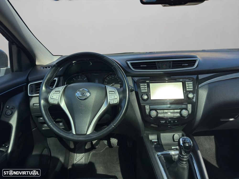 Nissan Qashqai 1.5 dCi N-Connecta 18 PS - 14