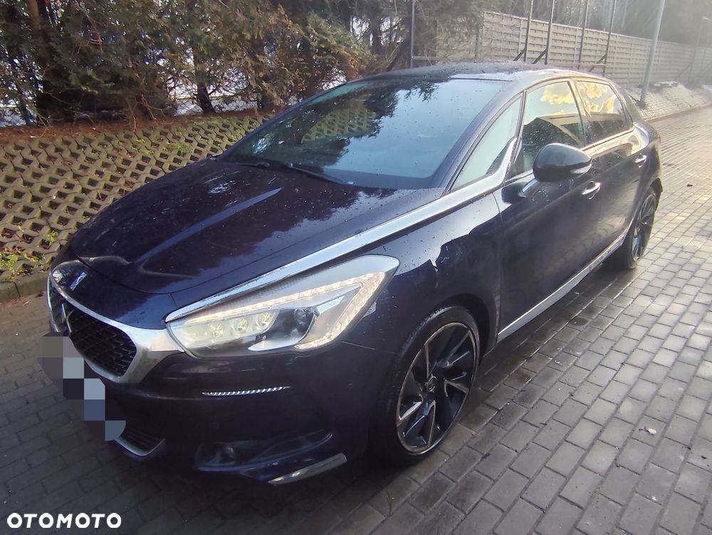 DS Automobiles DS 5 - 7