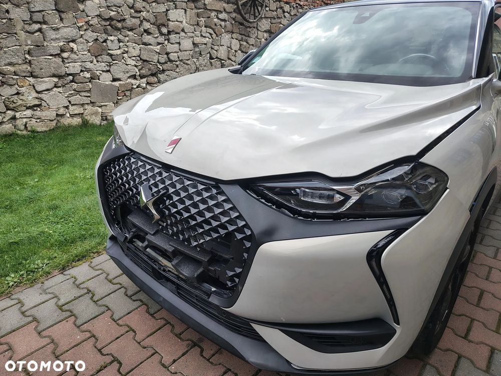 DS Automobiles DS 3 Crossback 1.2 PureTech Performance Line + - 11