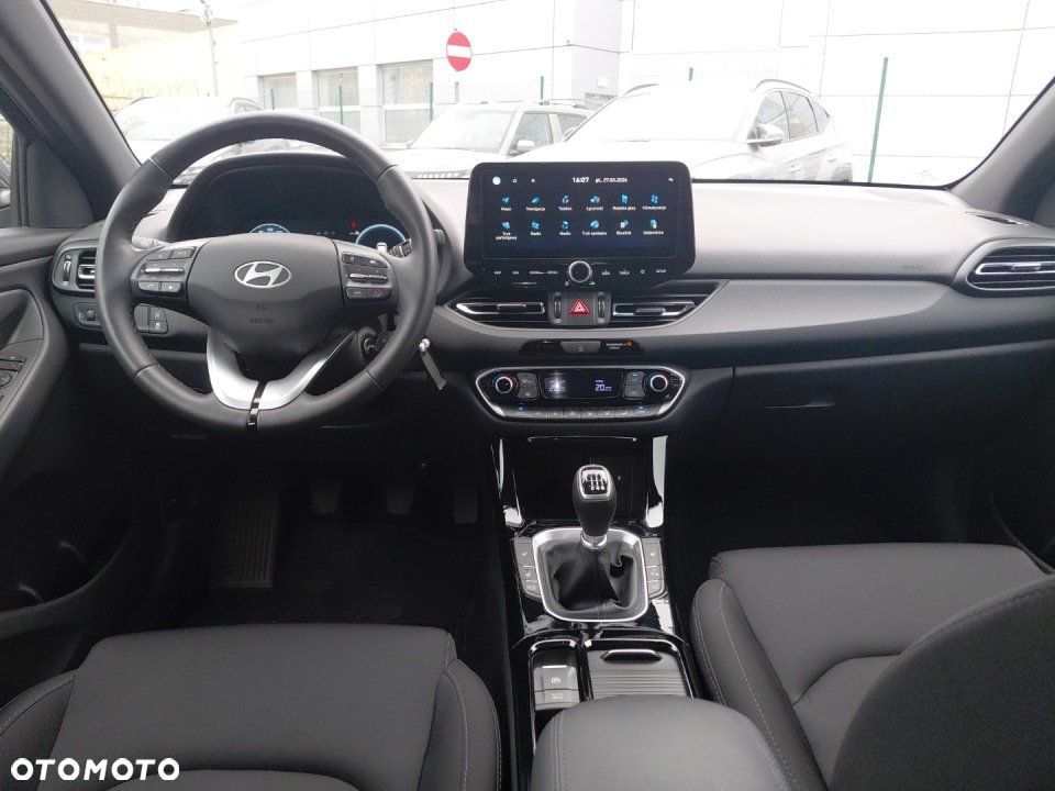 Hyundai i30 - 21