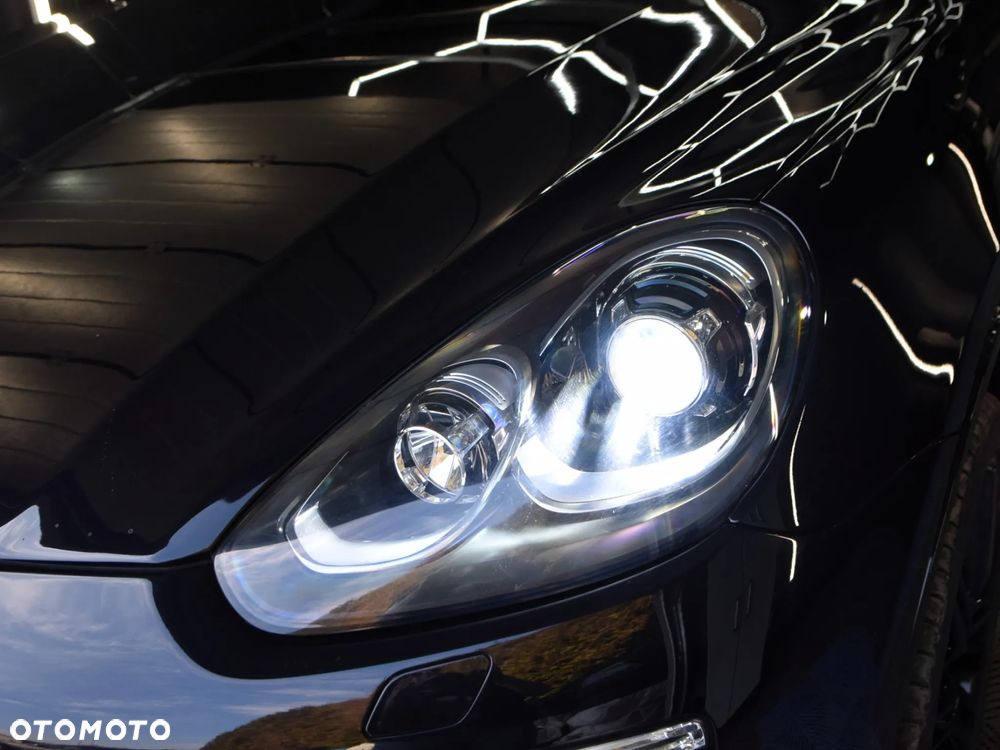 Porsche Cayenne S Tiptronic S - 26