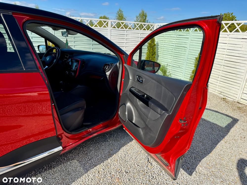 Renault Captur 1.2 TCe Helly Hansen EDC - 30