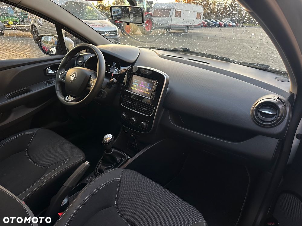 Renault Clio - 7