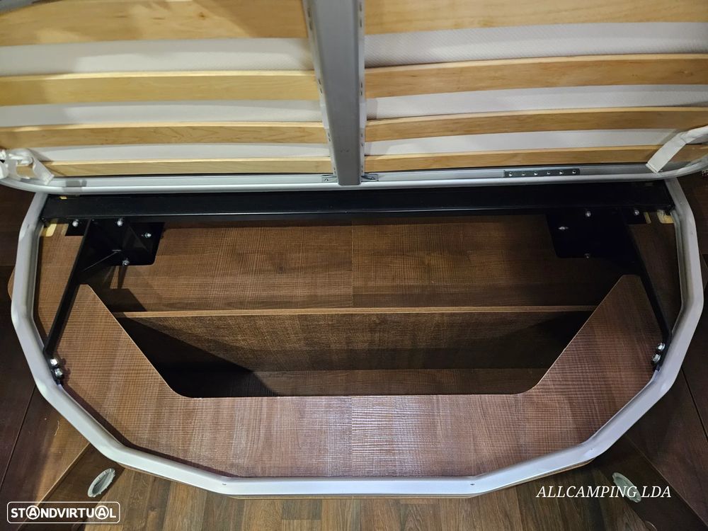 McLouis Yearling 74G SERIE LIMITÉE 5 LUGARES CAMA CENTRAL/BASCULANTE - 54