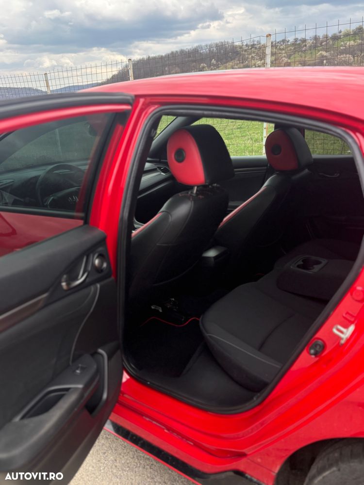 Honda Civic 1.5 i-VTEC Turbo Sport Plus - 8