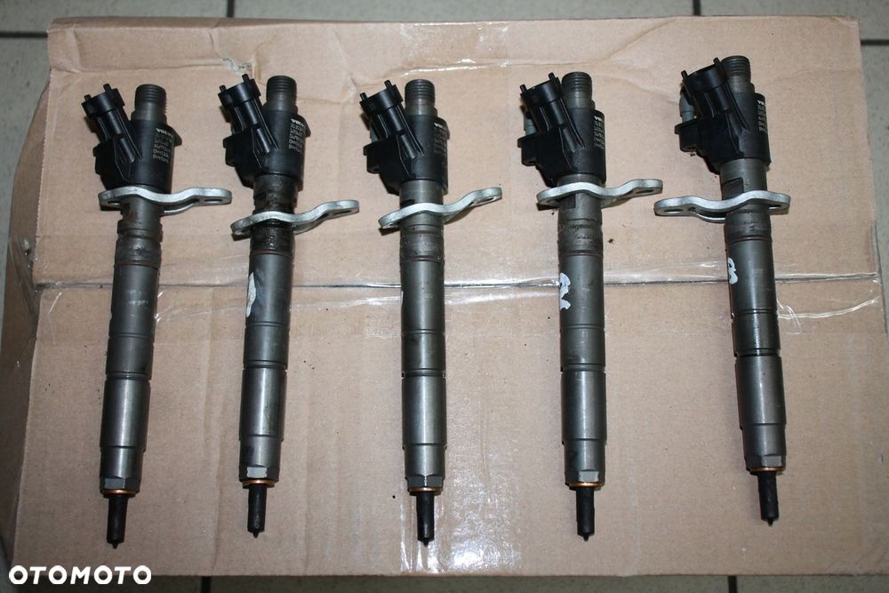 VOLVO V40 V60 V70 S80 XC60 D3 WTRYSKIWACZE WTRYSKI - 1