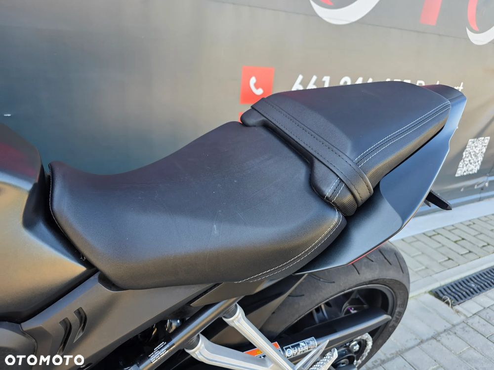 Honda CBR - 9