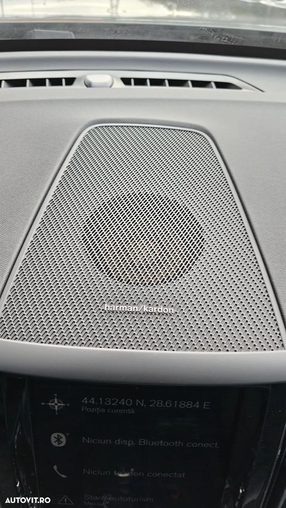 Volvo XC 60 D4 Momentum Pro - 22