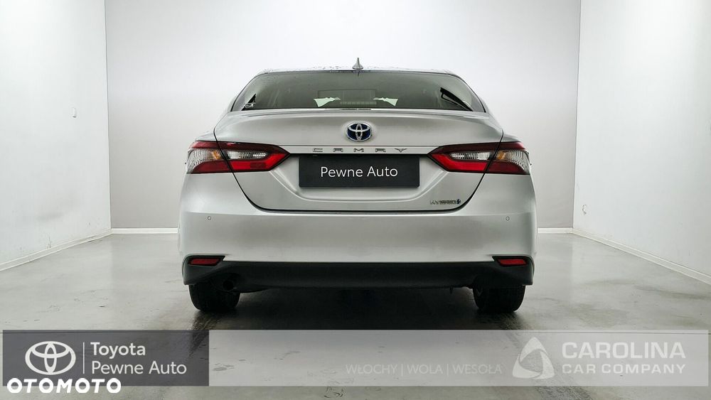 Toyota Camry 2.5 Hybrid Comfort CVT - 19
