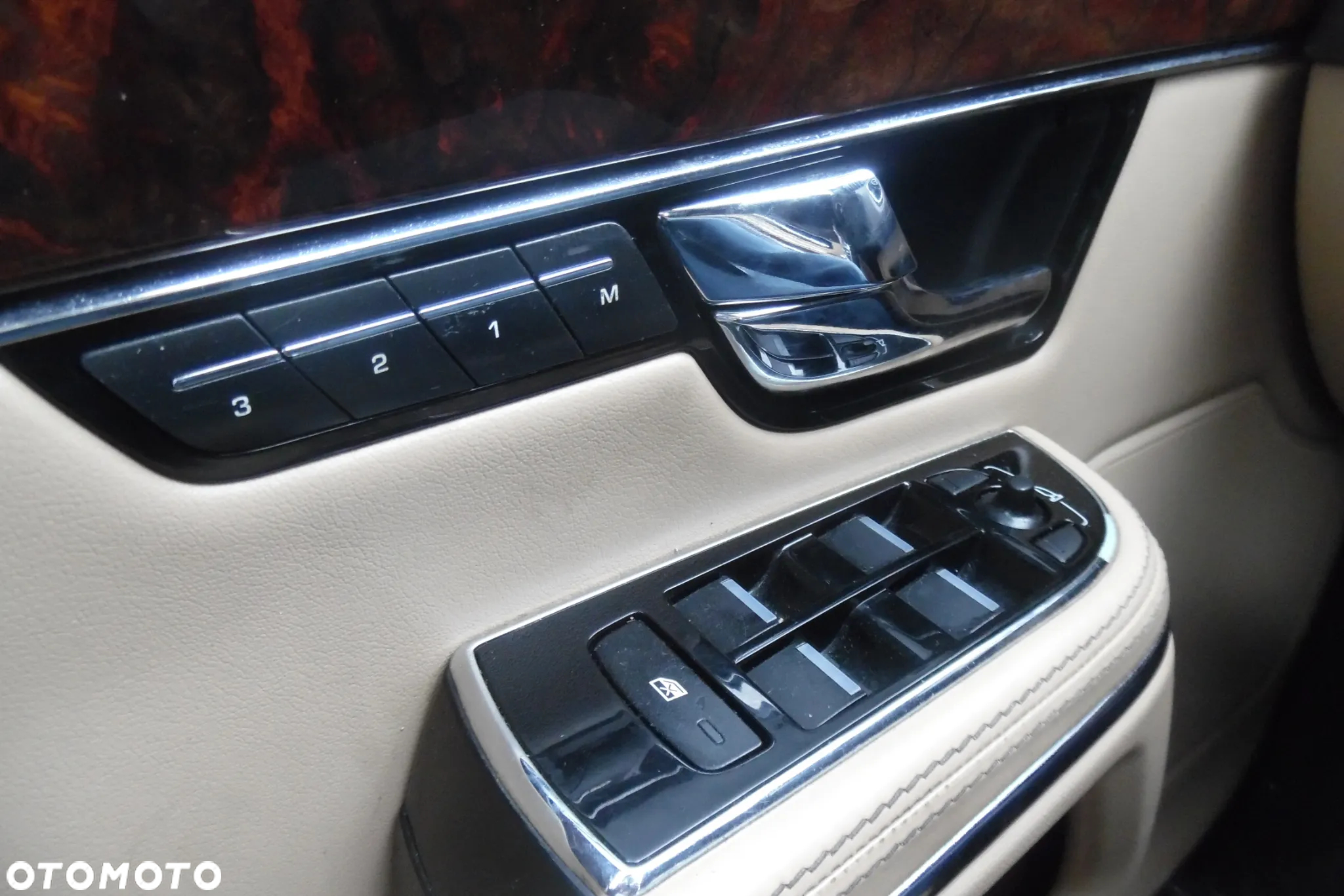 Jaguar XJ 3.0 D V6 Portfolio - 10