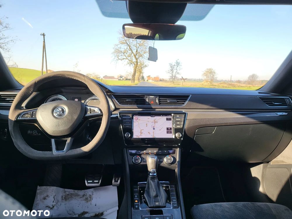 Skoda Superb 2.0 TDI Sportline DSG - 7