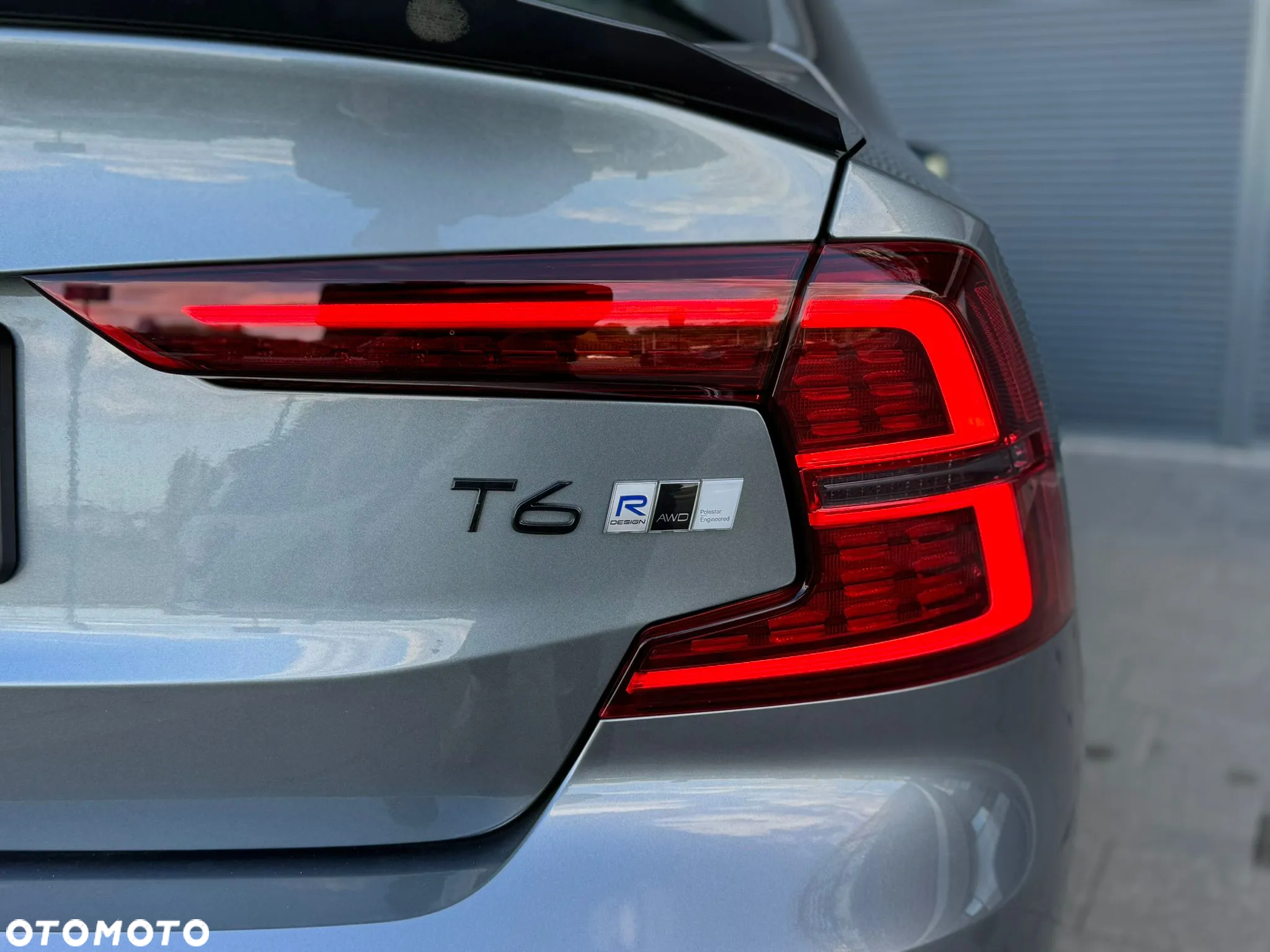 Volvo S60 T6 AWD R-Design - 9