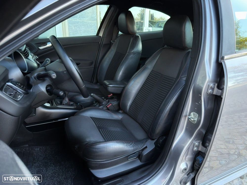 Alfa Romeo Giulietta 1.6 JTDM Distinctive 57X - 6