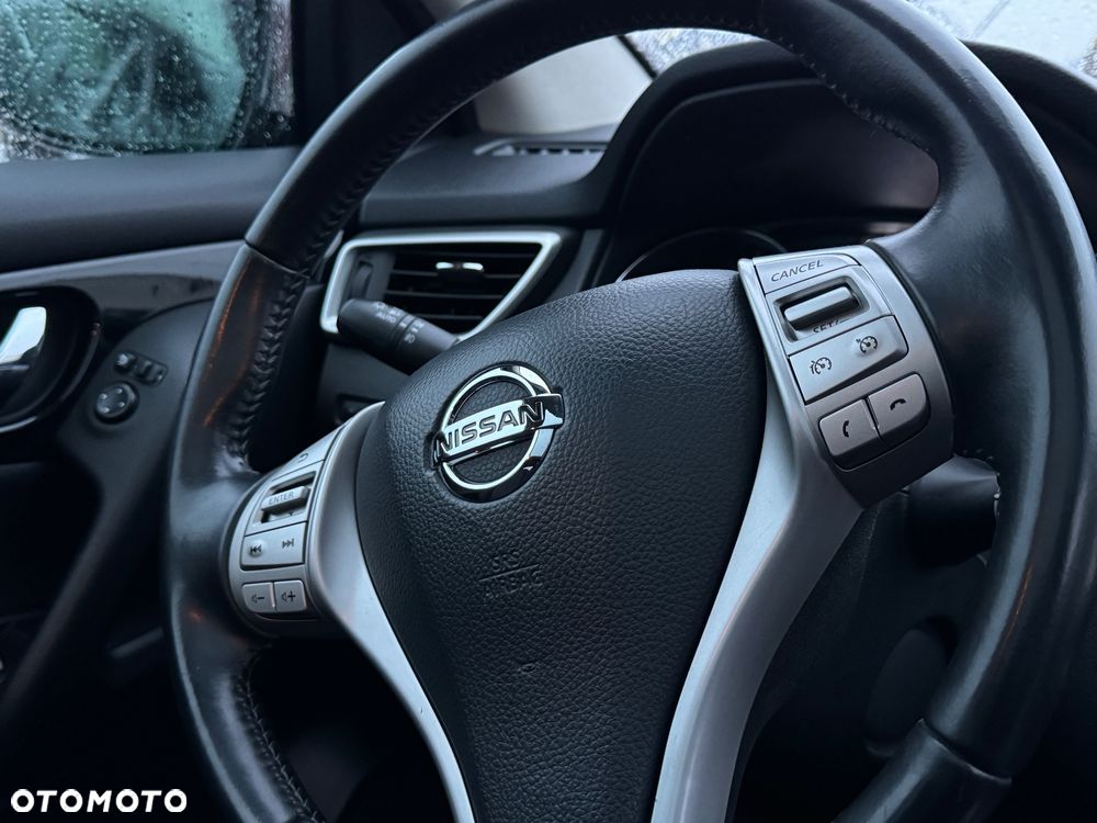 Nissan Qashqai - 32