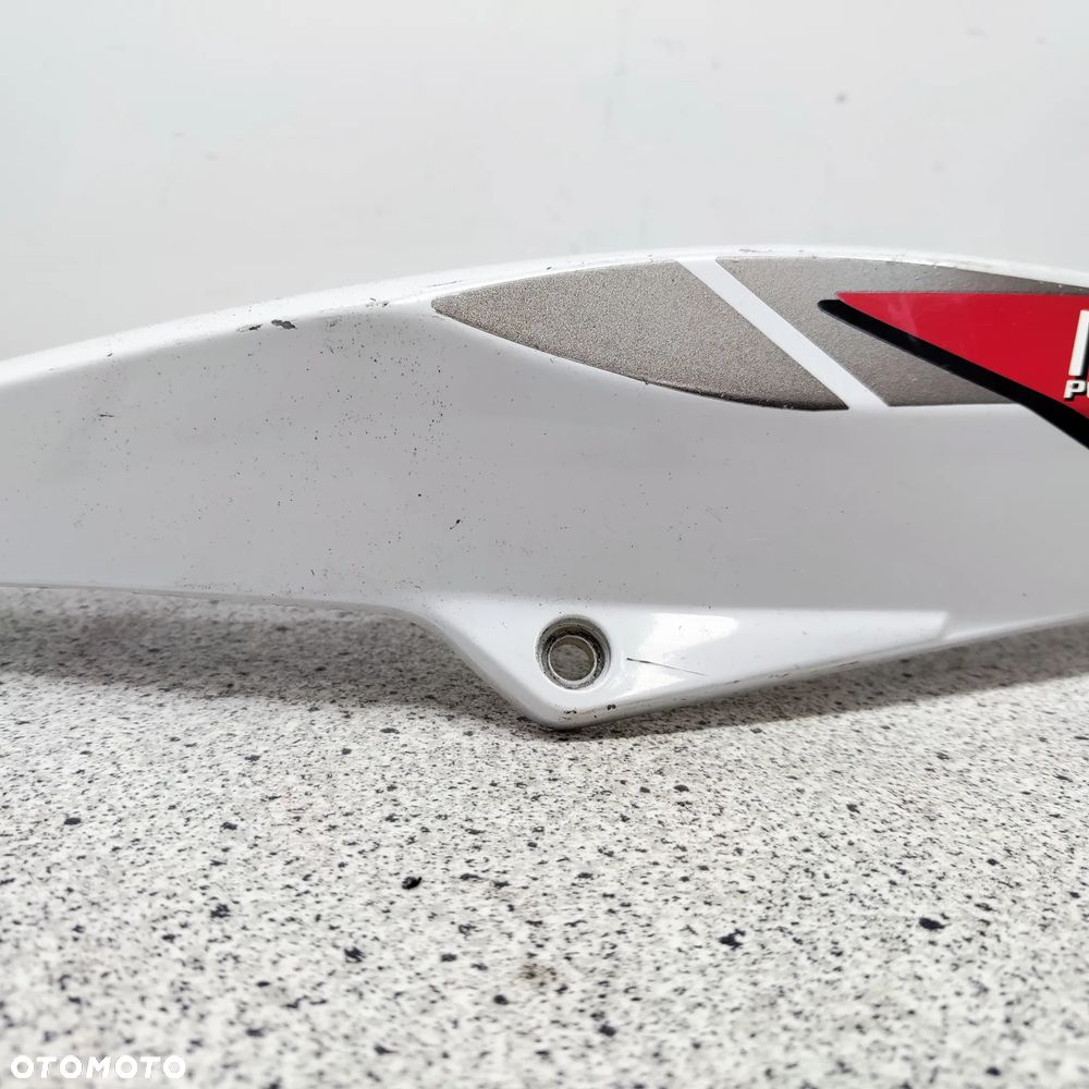 Owiewka, osłona, bok, boczek, zadupek, ogon Piaggio NRG - 7