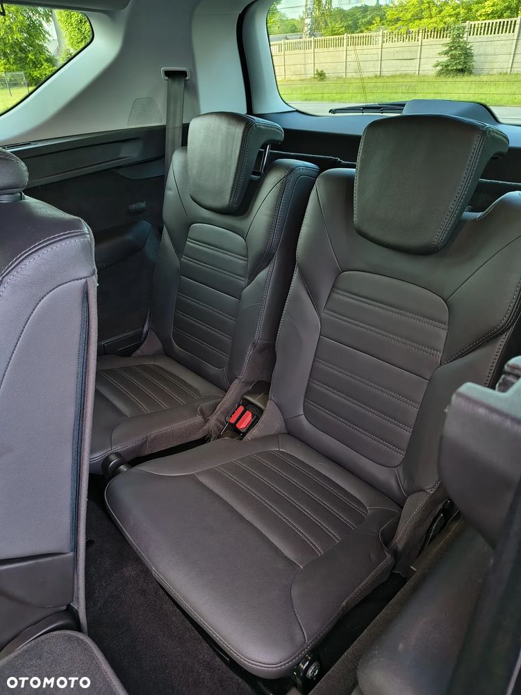 Renault Espace 1.6 dCi Energy Initiale Paris EDC 7os - 20