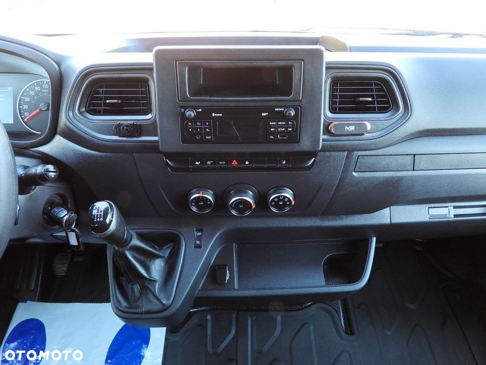 Renault MASTER PLANDEKA WINDA 8 PALET WEBASTO TEMPOMAT LEDY PNEUMATYKA KLIMATYZACJA  165KM - 35