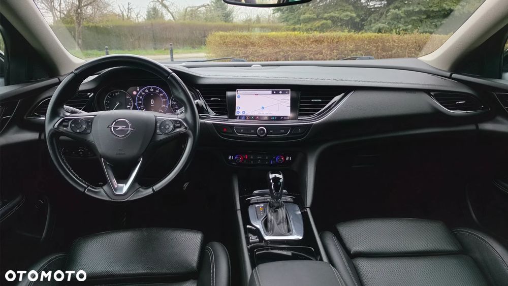 Opel Insignia 2.0 CDTI automatik Business Innovation - 22
