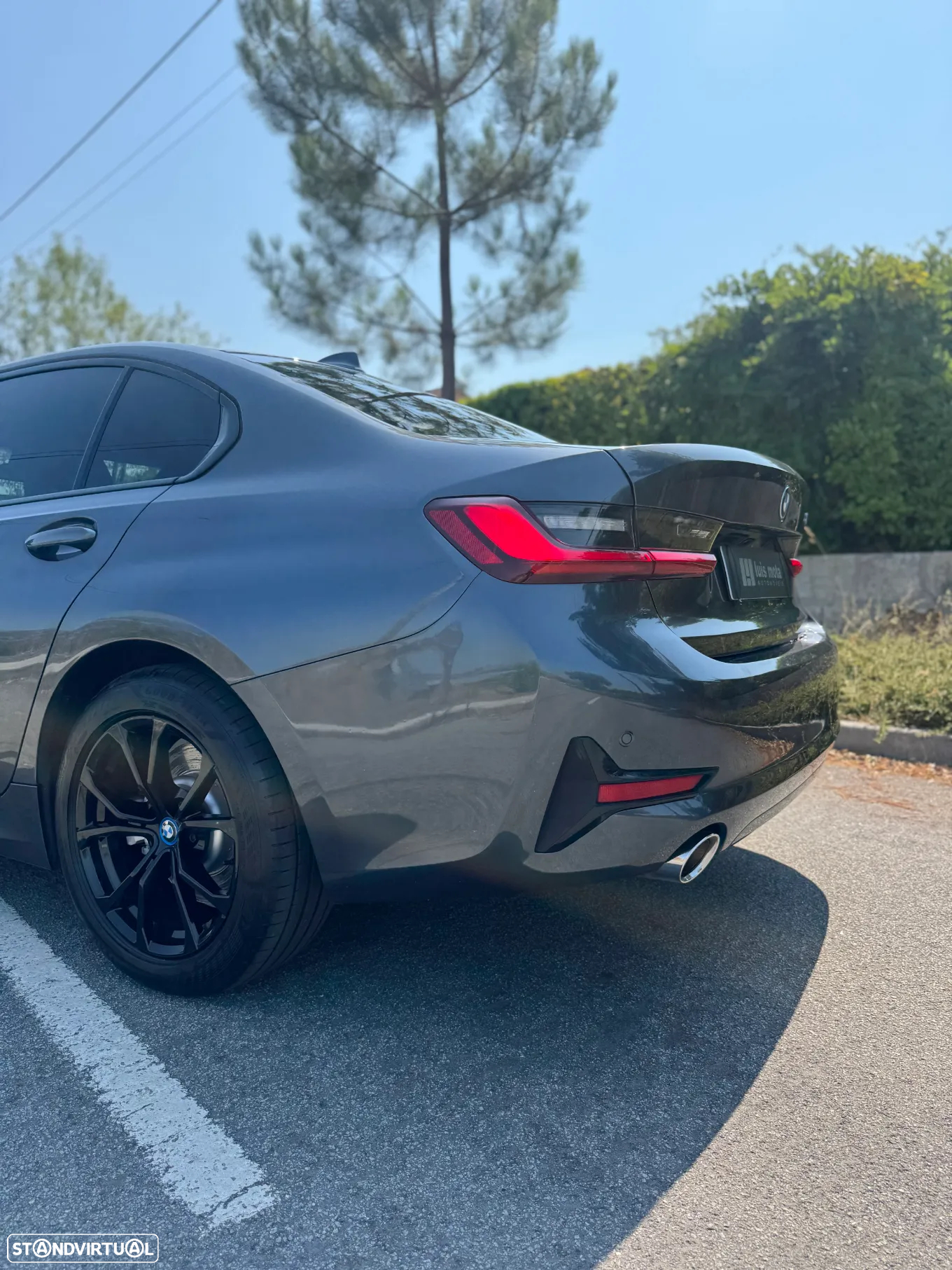 BMW 320 e Touring Corporate Edition Auto - 12