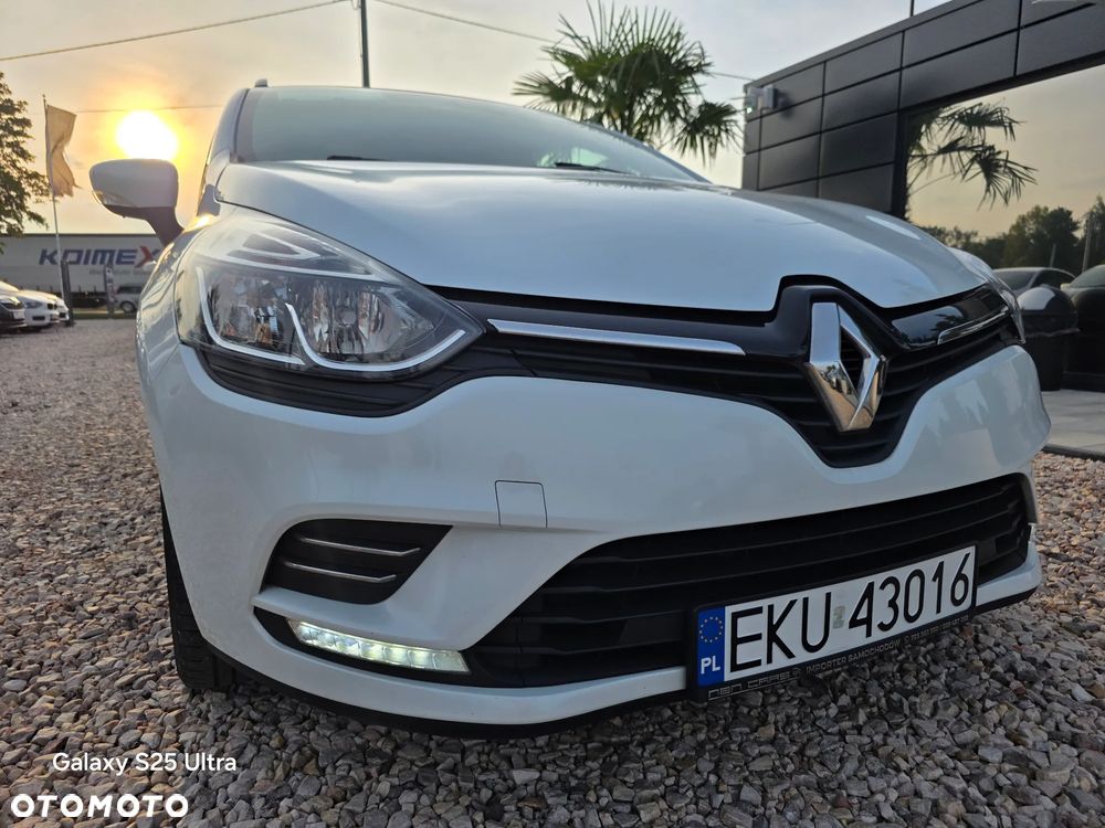 Renault Clio - 22