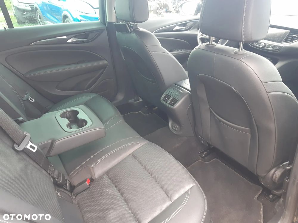 Opel Insignia 1.6 Direct InjectionTurbo Business Innovation - 16