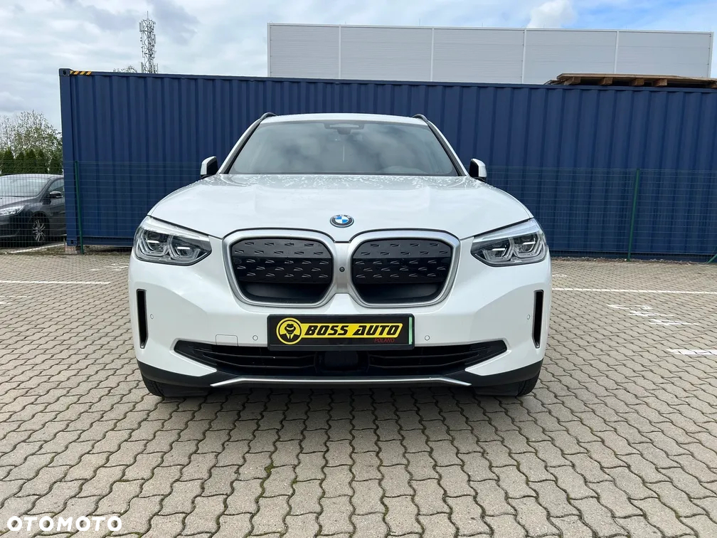 BMW iX3 Standard - 3
