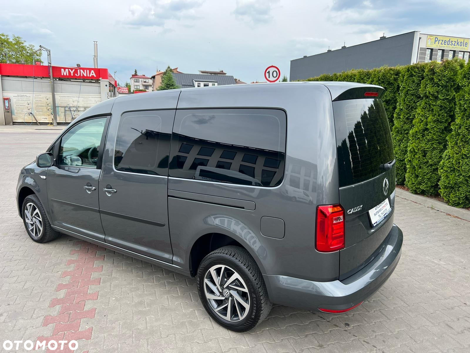Volkswagen Caddy 2.0 TDI (7-Si.) 4MOTION Maxi Highline - 4