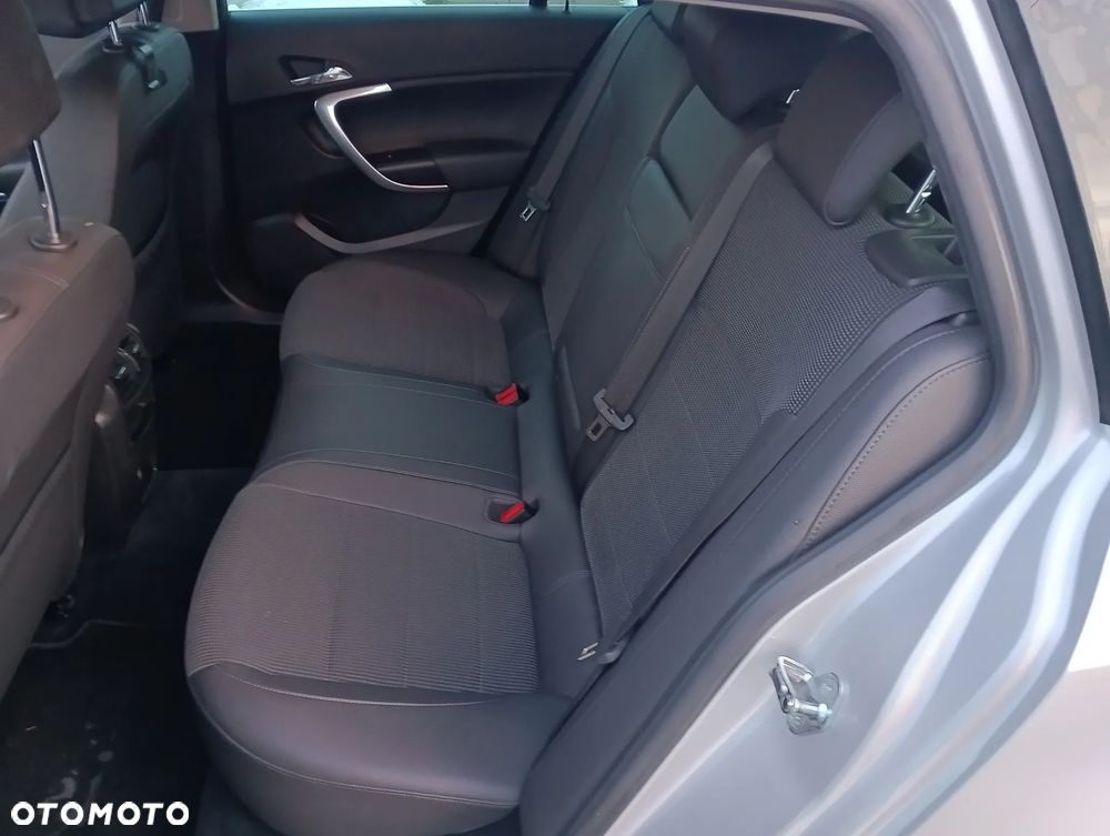 Opel Insignia 2.0 CDTI Cosmo - 32