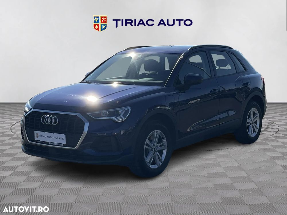 Audi Q3 - 1