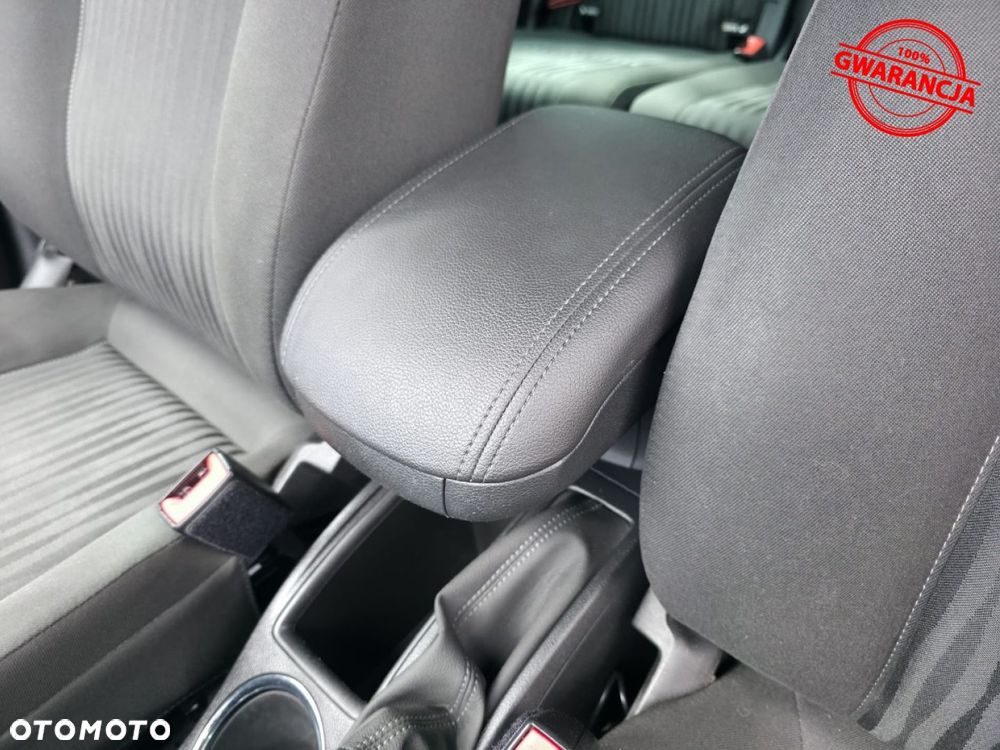 Opel Zafira - 35
