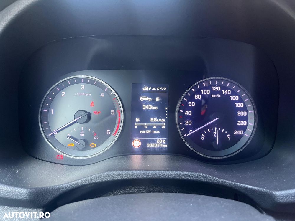 Hyundai Tucson 2.0 CRDI 2WD Style - 6