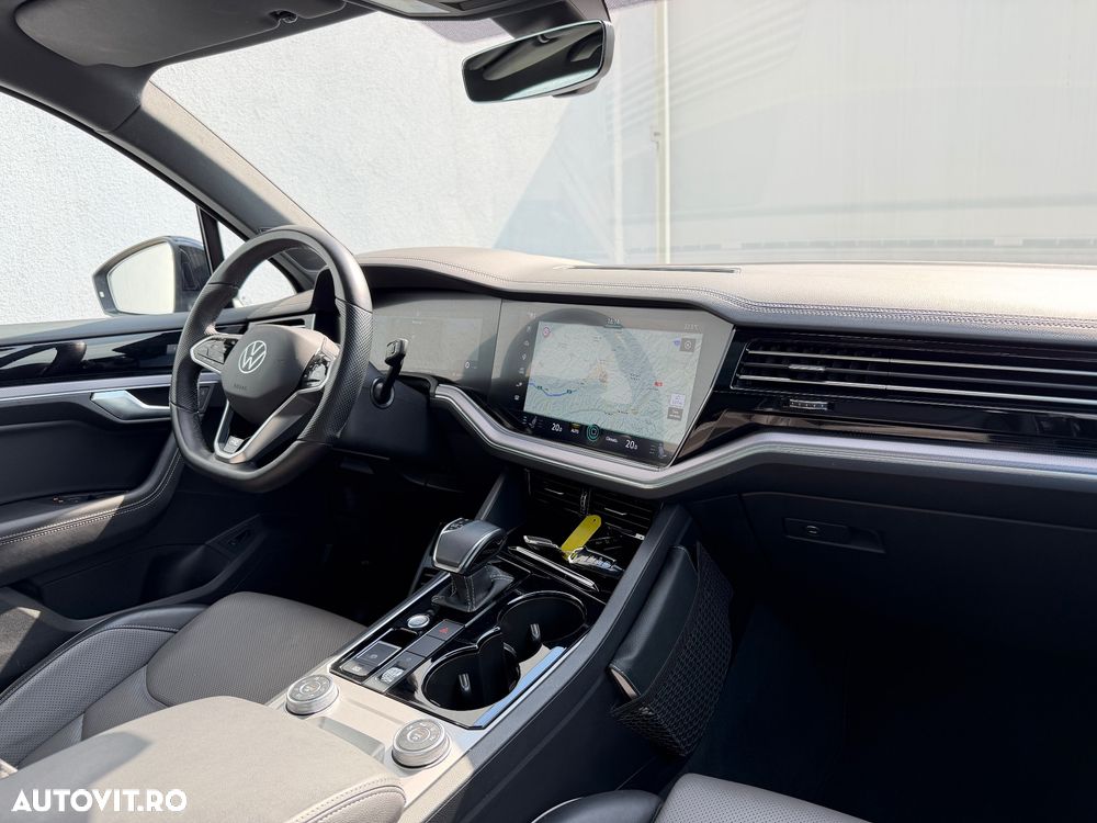 Volkswagen Touareg 3.0 V6 TDI 4Motion DPF Automatik R-Line - 9