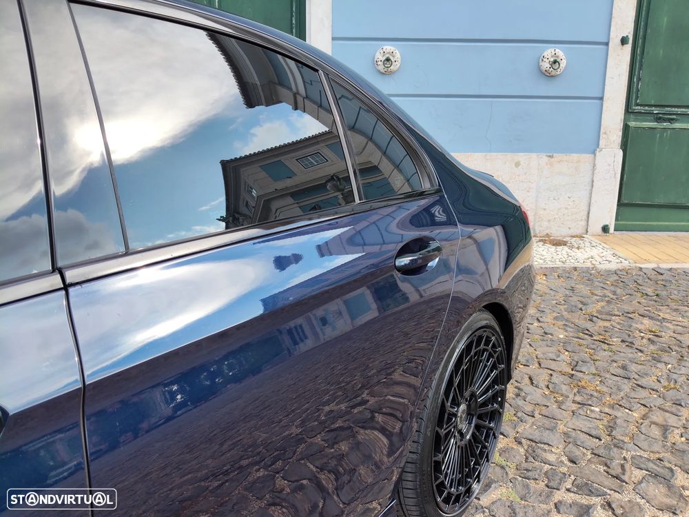 Mercedes-Benz E 43 AMG 4Matic 9G-TRONIC - 19
