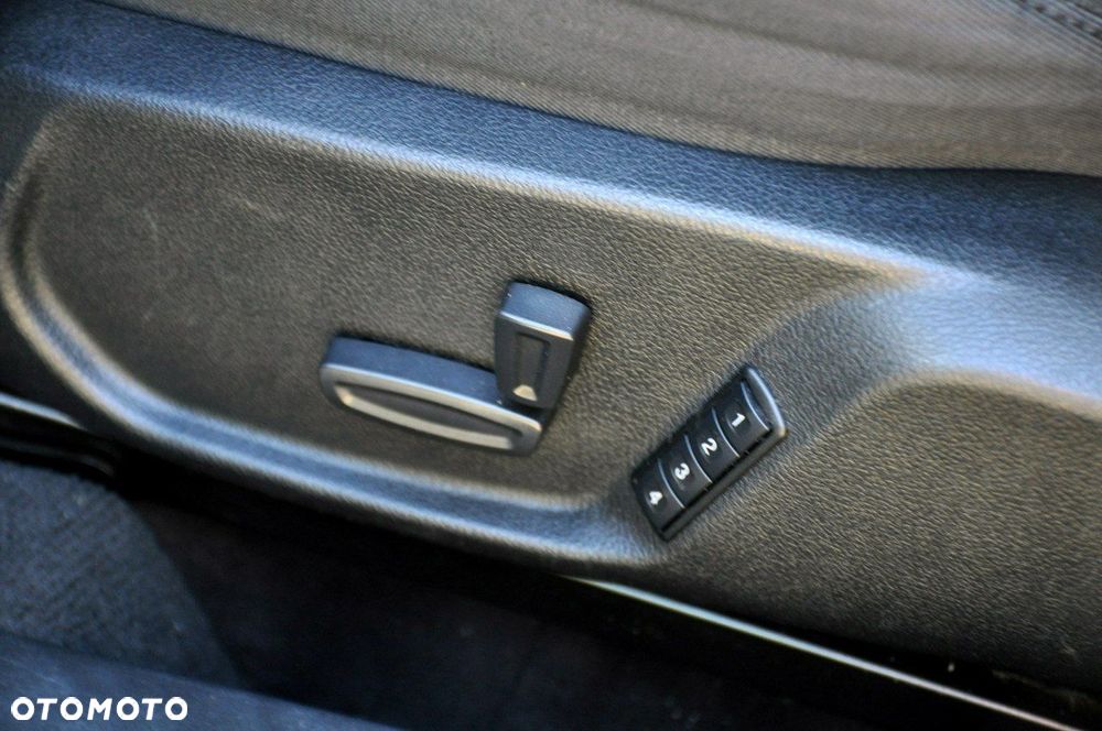 Ford Mondeo - 24