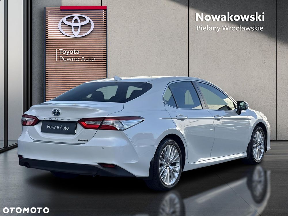 Toyota Camry 2.5 Hybrid Prestige CVT - 5