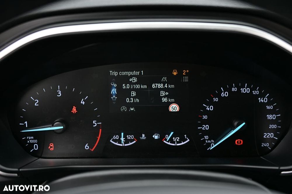 Ford Focus 1.5 EcoBlue Start-Stopp-System TREND - 14